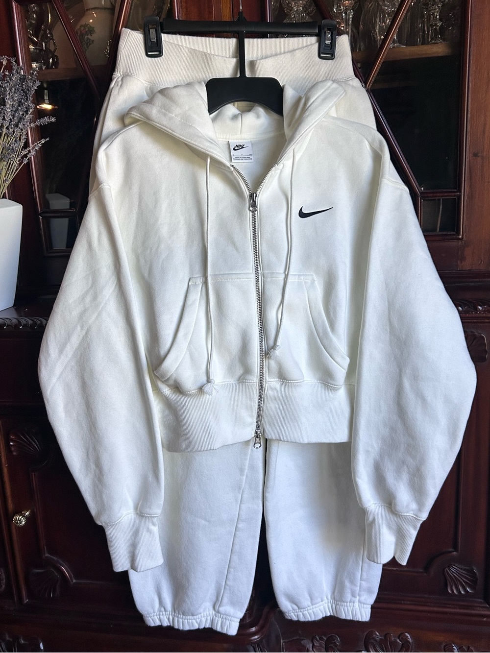 Nike Phoenix Fleece White Cropped Zip Hoodie Jacket & Matching Sweatpants
